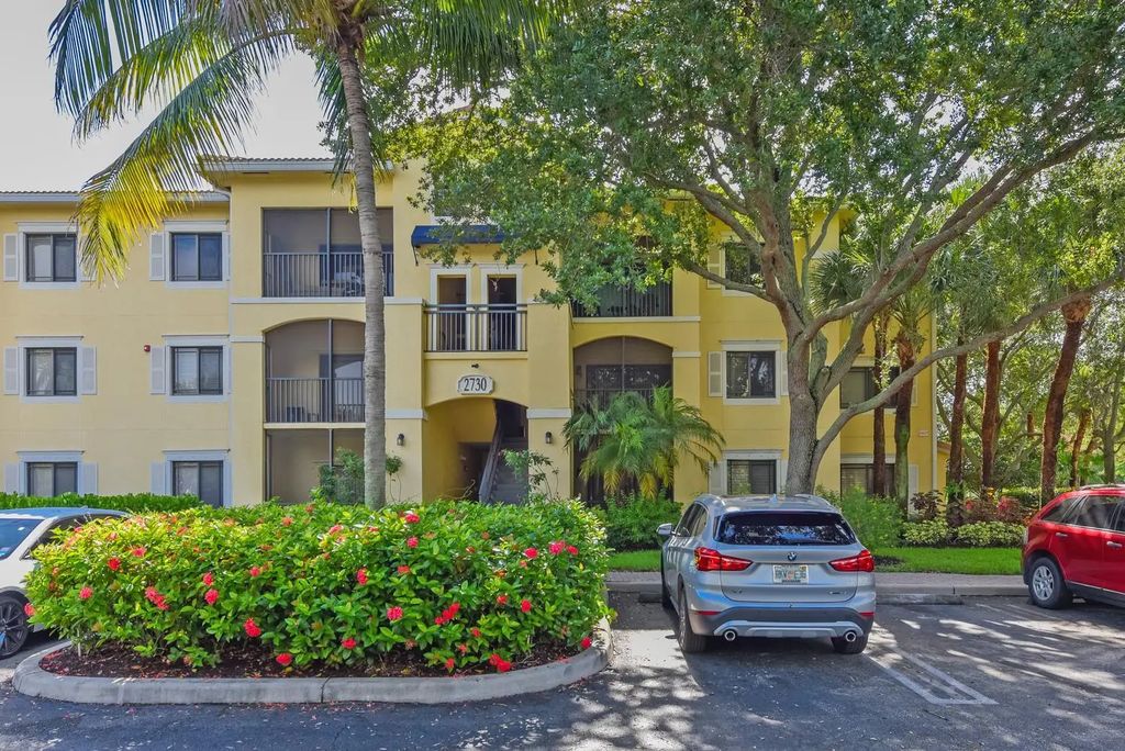 2730 Anzio  Court #108, Palm Beach Gardens