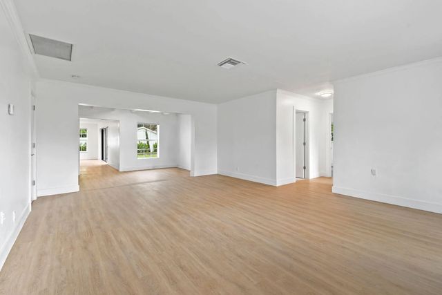 5 of 43 - 319 29th Street, West Palm Beach, FL