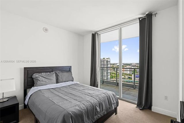 5 of 29 - 90 Sw 3rd Street #3504, Miami, FL