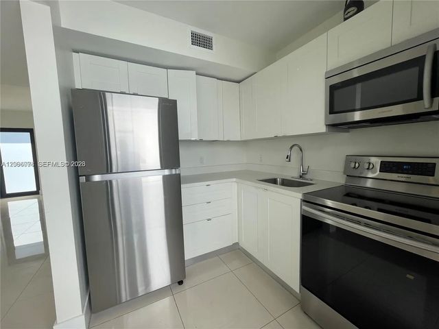 4 of 37 - 1765 Normandy Drive, Miami Beach, FL