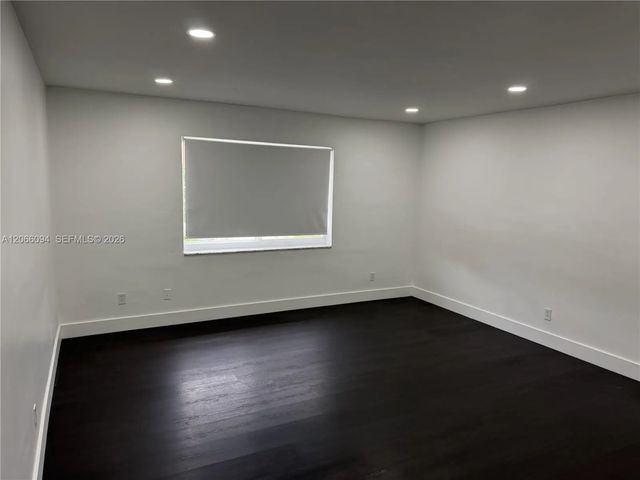 2 of 11 - 4850 Sw 26th Avenue #1-6, Dania Beach, FL