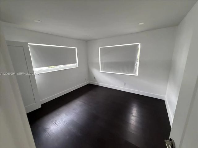 5 of 11 - 4850 Sw 26th Avenue #1-6, Dania Beach, FL