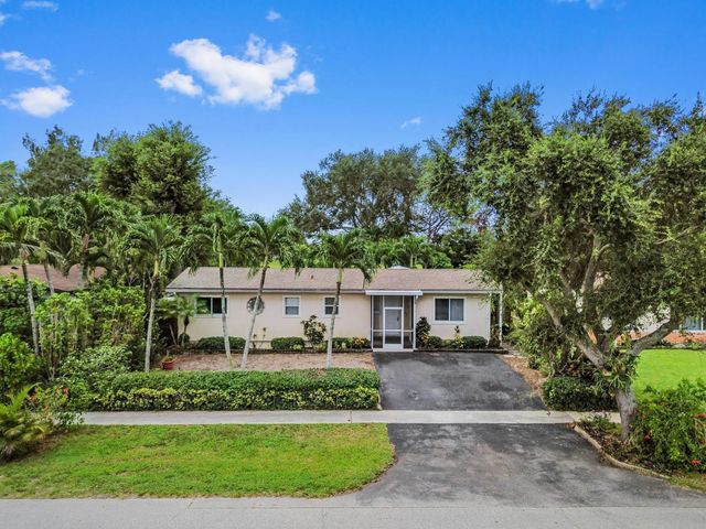 2 of 28 - 3906 Kewanee Road, Lake Worth, FL