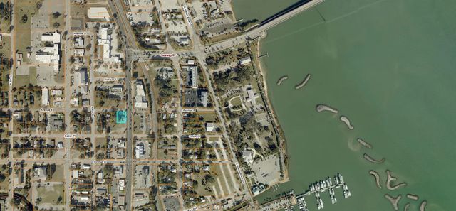 3 of 10 - 525 N Us Hwy 1, Fort Pierce, FL
