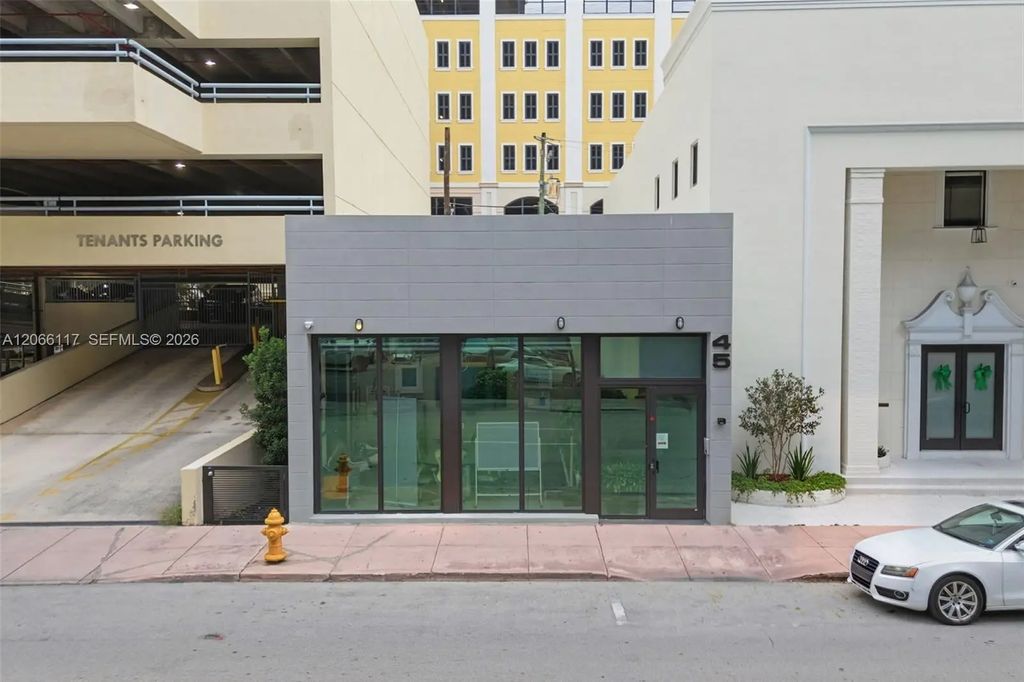 45 Valencia Avenue, Coral Gables