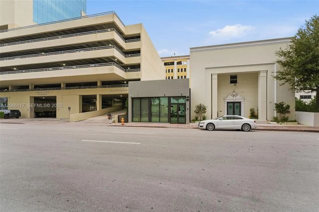 5 of 40 - 45 Valencia Avenue, Coral Gables, FL