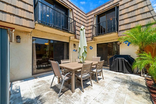5 of 33 - 1704 Forest Lakes Circle #a, West Palm Beach, FL