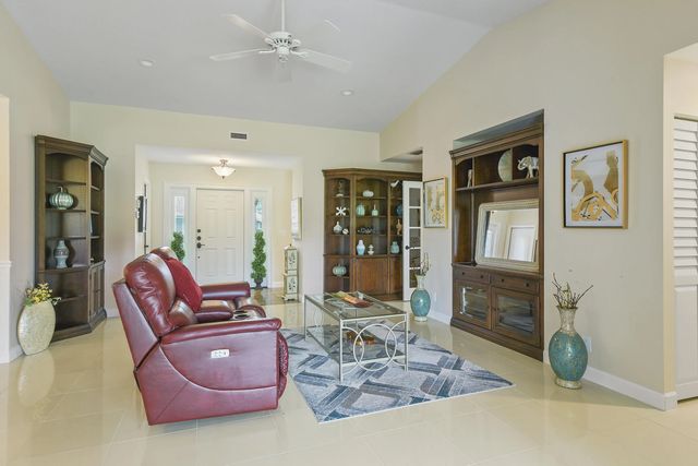 4 of 28 - 2846 Sw Westlake Circle, Palm City, FL