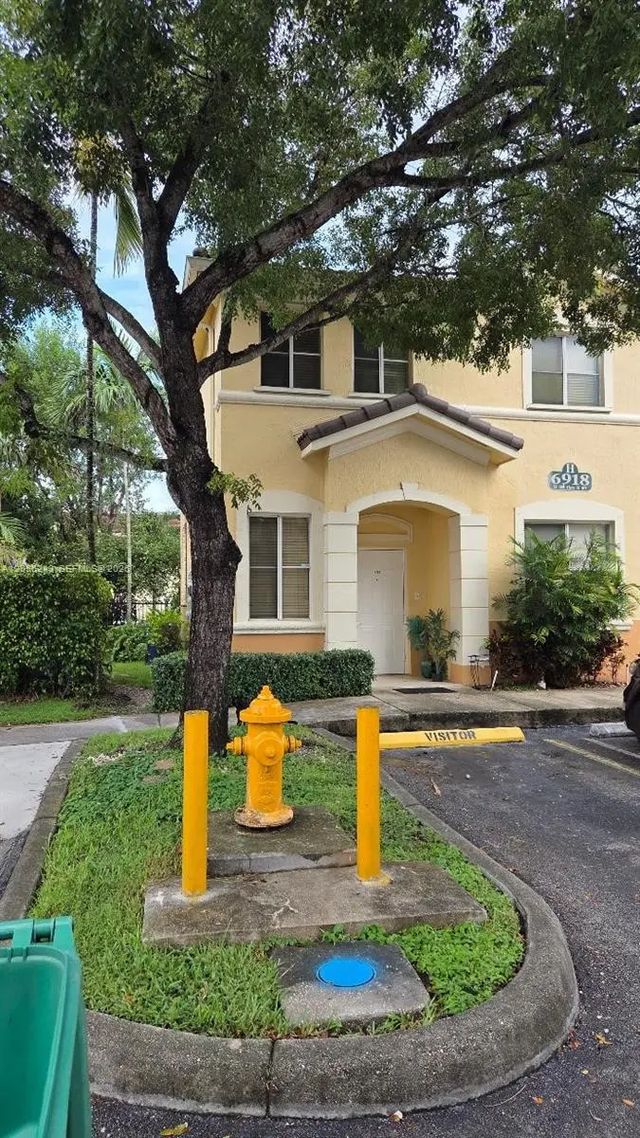 2 of 26 - 6918 Nw 177th Street #h100, Hialeah, FL