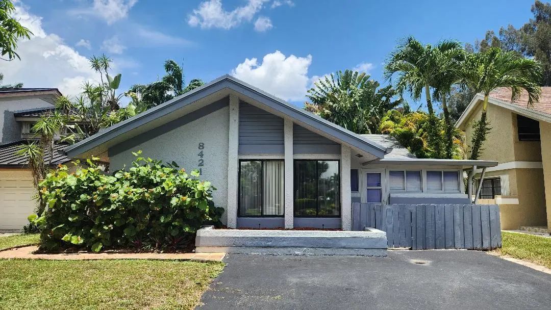 8421 Sw 39th Court, Davie