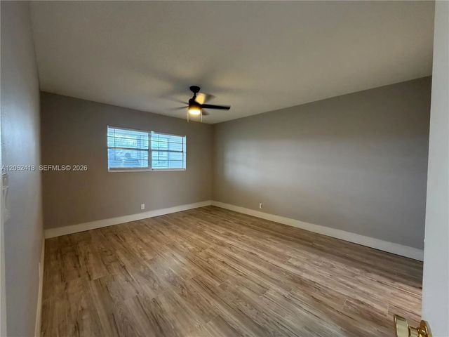 5071 W Oakland Park Boulevard #205, Lauderdale Lakes