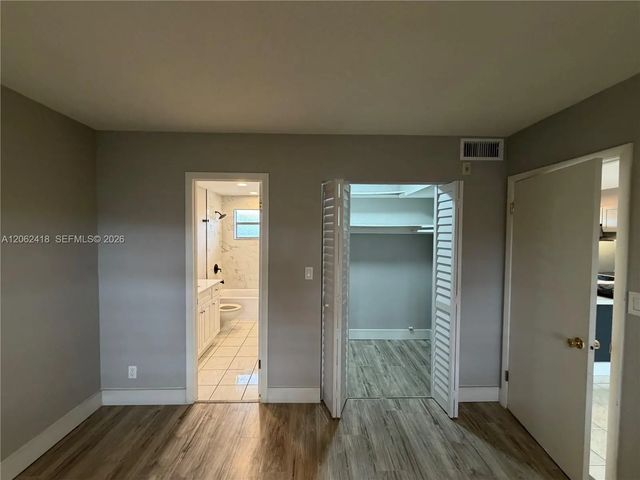 4 of 29 - 5071 W Oakland Park Boulevard #205, Lauderdale Lakes, FL