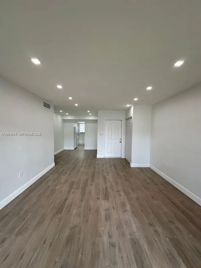 3 of 13 - 7610 Sw 82nd Street #j208, Miami, FL