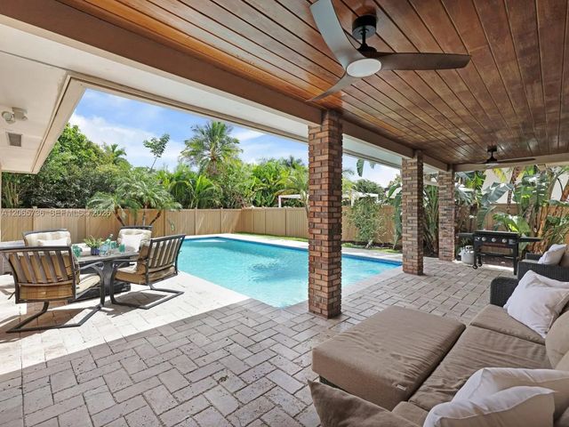 4 of 65 - 1401 Ne 103rd Street, Miami Shores, FL