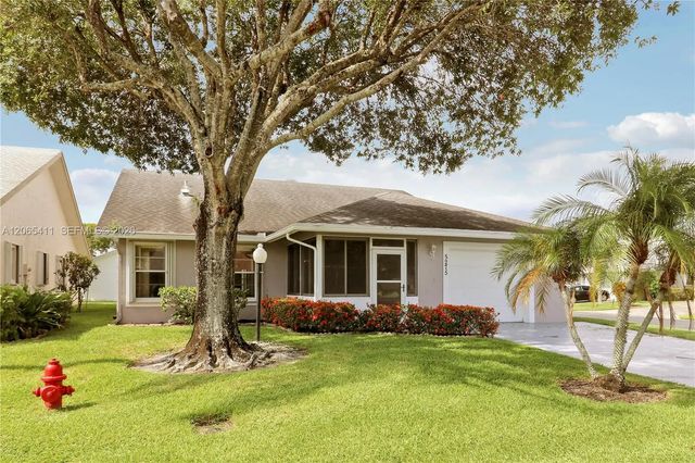 5275 Tiffany Anne Circle, West Palm Beach
