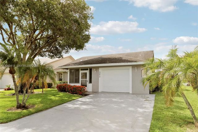 3 of 30 - 5275 Tiffany Anne Circle, West Palm Beach, FL