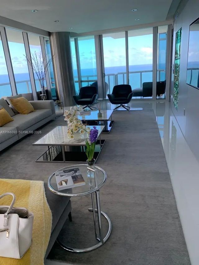 4 of 25 - 17121 Collins Avenue #3808, Sunny Isles Beach, FL