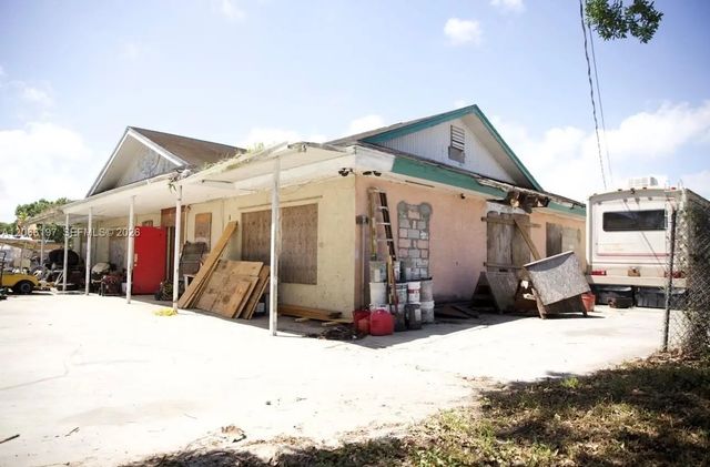 2 of 2 - 603 S 33rd Street, Fort Pierce, FL