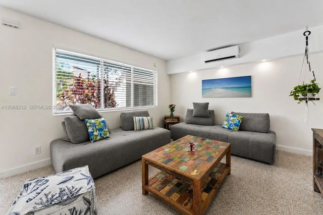 3 of 25 - 3201 Se 12th Street #a2, Pompano Beach, FL