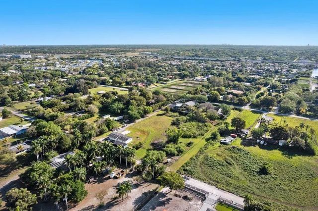 3 of 14 - 5400 Sw 162nd Avenue, Southwest Ranches, FL