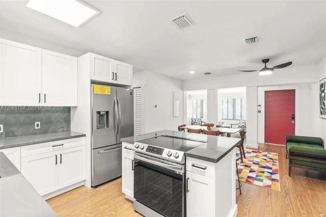 4 of 26 - 1121 Nw 57th Street, Miami, FL