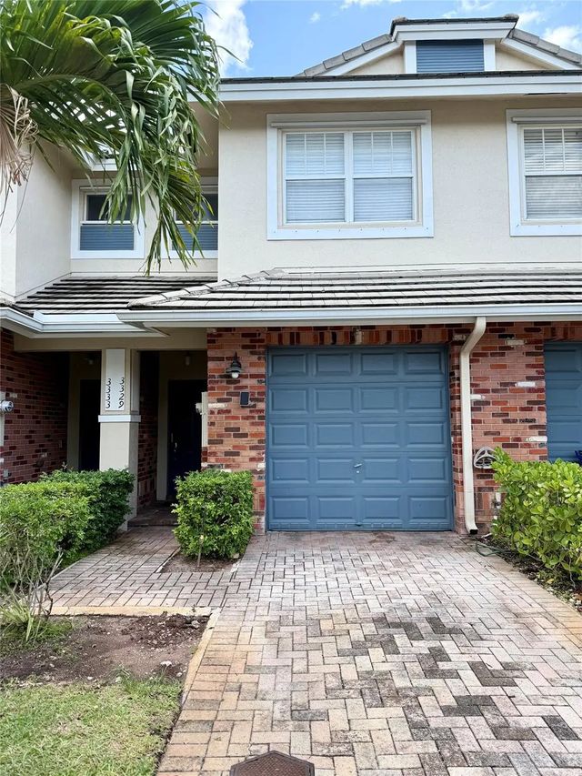 3329 Nw 29th Court, Lauderdale Lakes