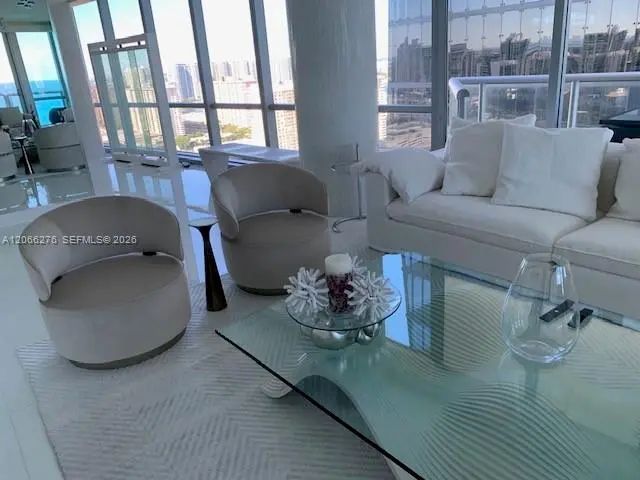 5 of 18 - 17121 Collins Avenue #2808, Sunny Isles Beach, FL