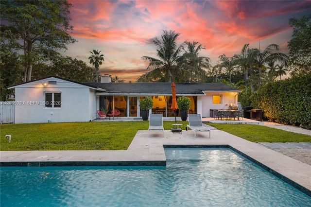 11403 Ne 8th Avenue, Biscayne Park