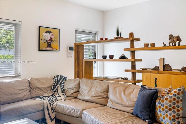 4 of 44 - 11403 Ne 8th Avenue, Biscayne Park, FL