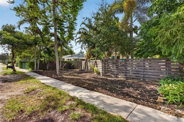 2 of 22 - 732 Nw 18th Street, Fort Lauderdale, FL