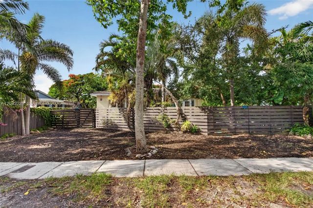 3 of 22 - 732 Nw 18th Street, Fort Lauderdale, FL