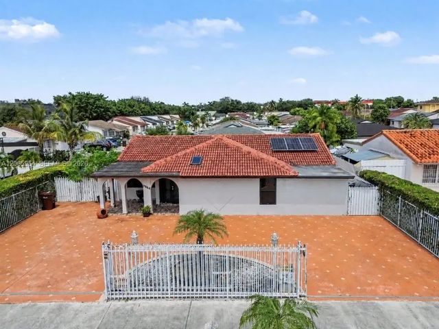 7961 W 6th Avenue, Hialeah