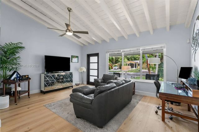 4 of 45 - 810 Venetia Avenue, Coral Gables, FL