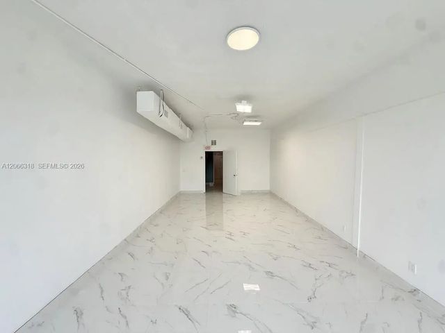 3 of 8 - 100 Sw 15th Street #112, Pompano Beach, FL
