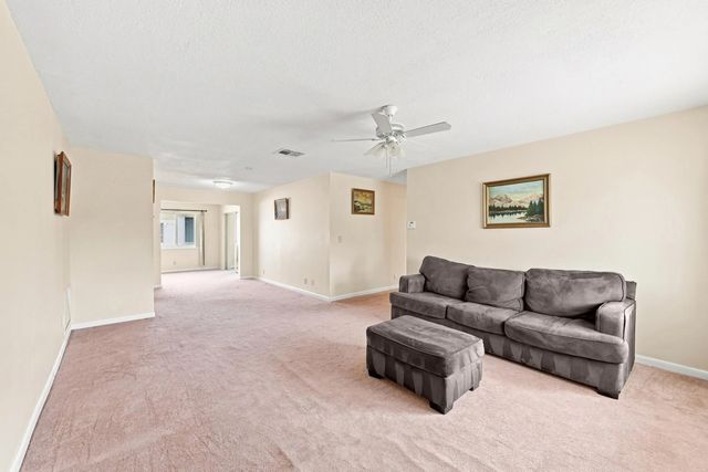 4 of 48 - 1901 Sw 17th Street, Boynton Beach, FL
