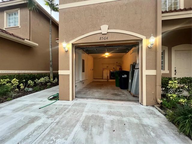 5 of 31 - 8564 Sw 214th Way, Cutler Bay, FL