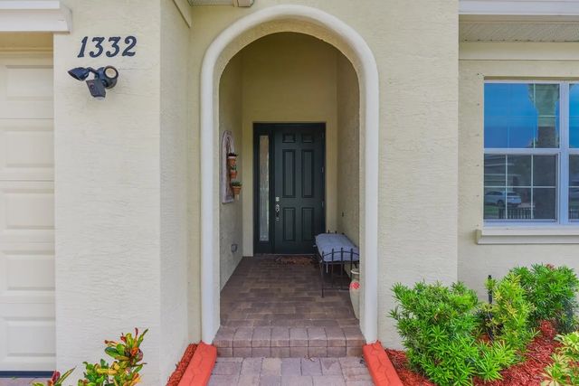 4 of 47 - 1332 Nw Leonardo Circle, Port St. Lucie, FL