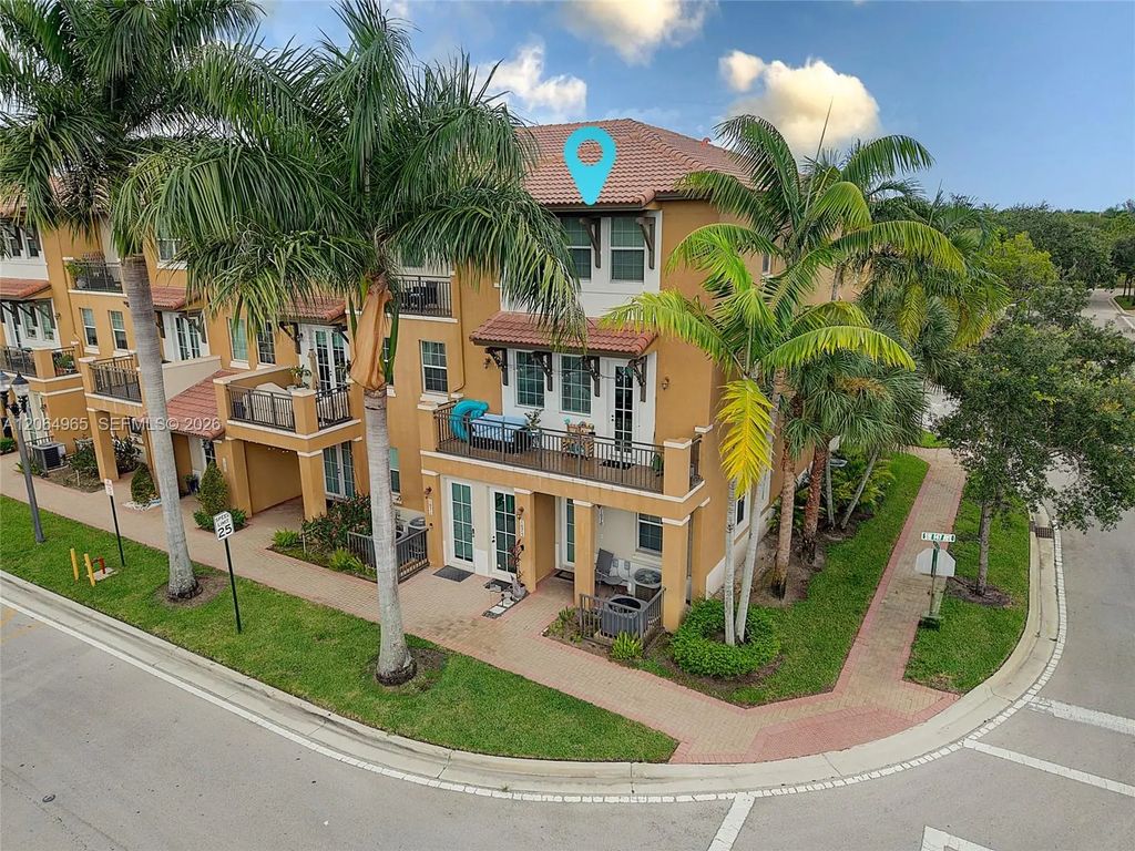 1075 Sw 147 Avenue #5601, Pembroke Pines