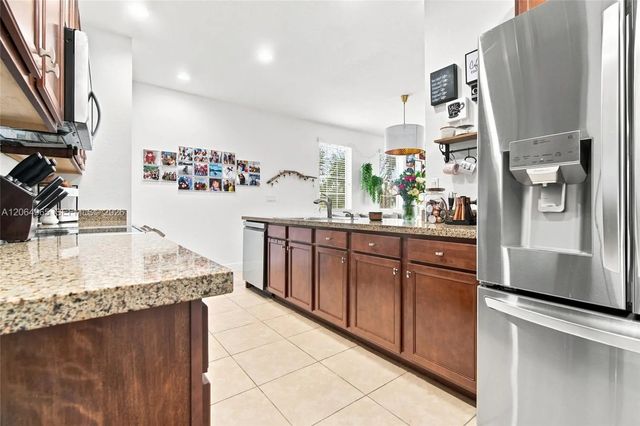 5 of 42 - 1075 Sw 147 Avenue #5601, Pembroke Pines, FL