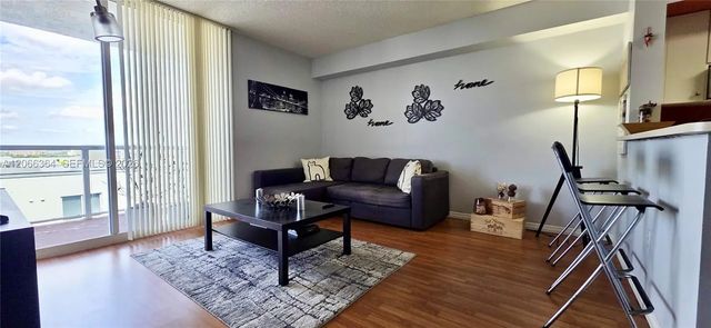 3 of 21 - 5085 Nw 7th Street #1505, Miami, FL