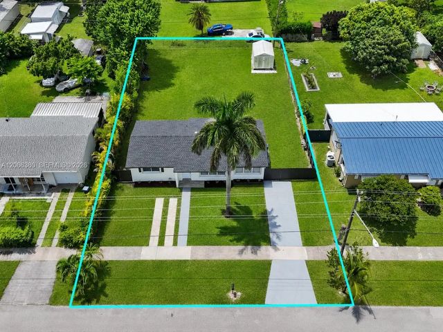 2 of 34 - 1500 Nw 11th Street, Homestead, FL