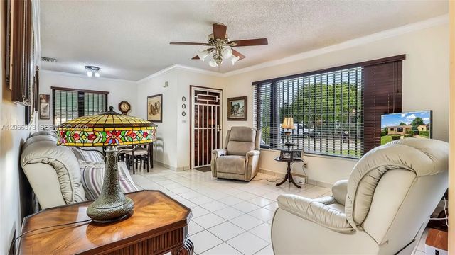 3 of 40 - 154 W 59th Street, Hialeah, FL