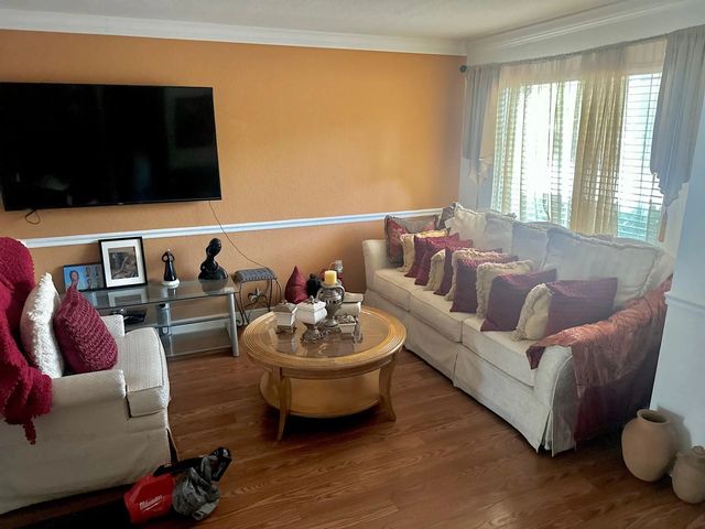 4 of 8 - 121 Hidden Ct Road #11-c, Hollywood, FL