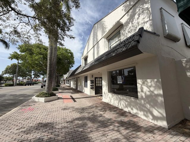 3 of 32 - 313 N Krome Avenue, Homestead, FL