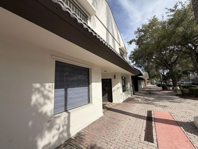 5 of 32 - 313 N Krome Avenue, Homestead, FL