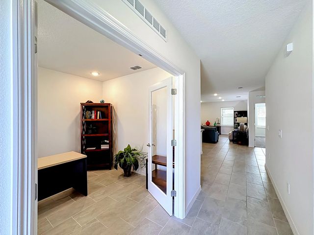 4 of 45 - 2865 Sw Savona Boulevard, Port St. Lucie, FL