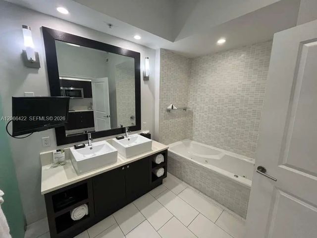 3 of 17 - 5300 Nw 87th Avenue #307, Doral, FL