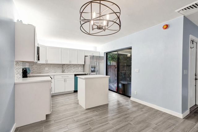 3 of 38 - 736 Nw 98th Circle, Plantation, FL