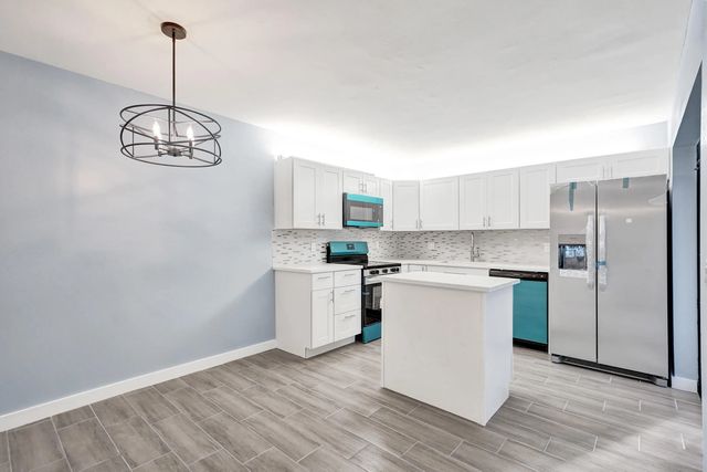 5 of 38 - 736 Nw 98th Circle, Plantation, FL