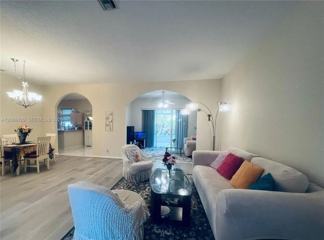 3 of 16 - 3746 Spring Crest Court, Lake Worth, FL